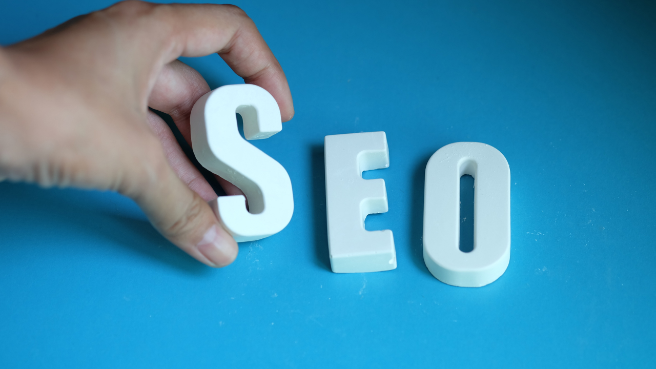 קידום SEO לעסקים, כך תגדילו את התנועה האורגנית ב-2025